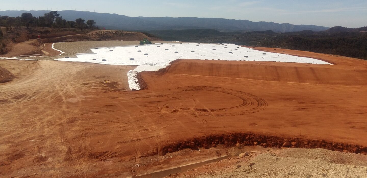 Geotexan, materiales de construcción y suministros en Minas de Riotinto